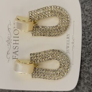 Elegant Rhinestone Dangle Earrings